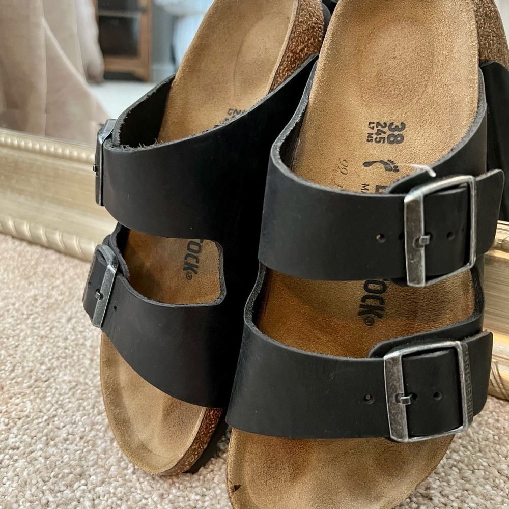 Birkenstocks unisex sandal narrow width